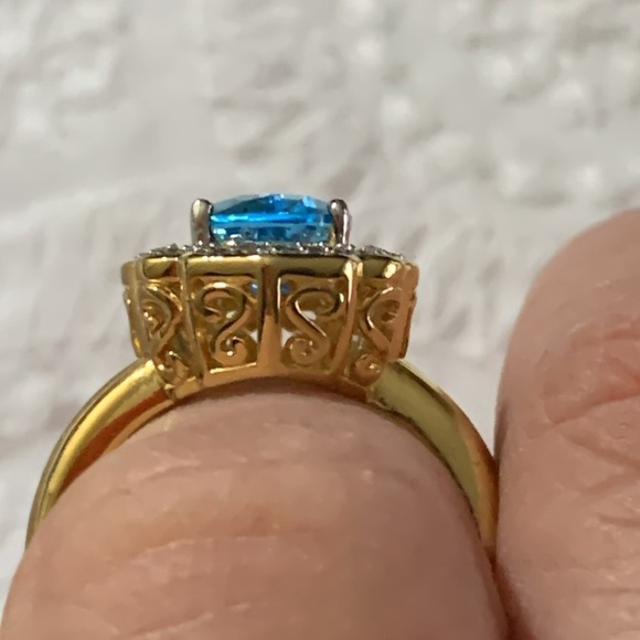 Swiss Blue Topaz Pear Cut White Sapphire Halo Cocktail Ring Size 7 18k over 925 - Picture 8 of 13